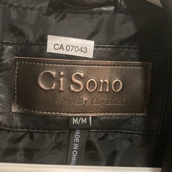 Ci Sono by Cavalini Faux Leather Vest - Picture 2 of 9